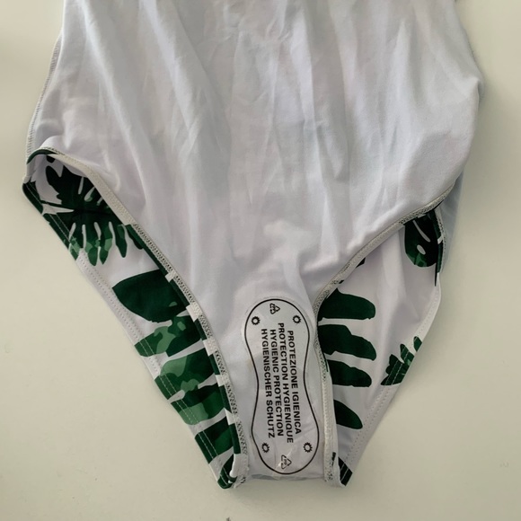 White Strapless Ruffled Bathing Suit Tempt Me Green Floral Women’s size Large - Picture 8 of 13